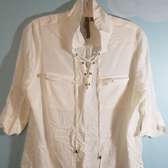 White Penningtons top tie front